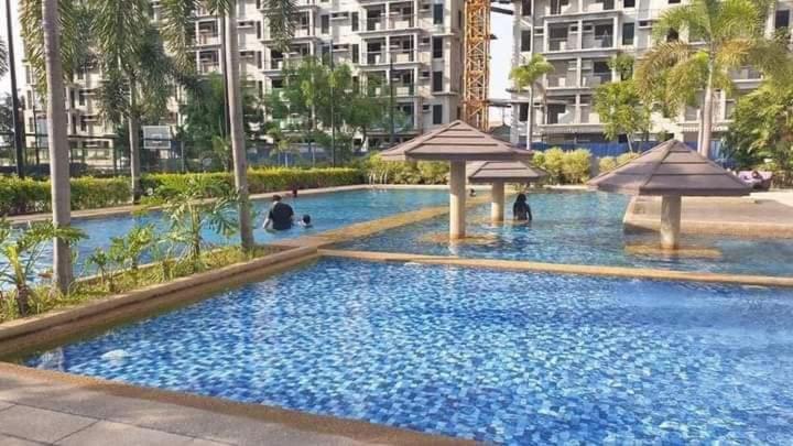 Suntrust Shanata Condominium Кесон-Сити Экстерьер фото